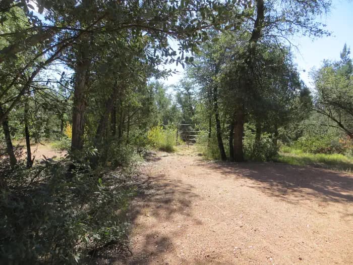 Houston Mesa, Horse Camp site #15 featuring entrance, parking, and horse corral.